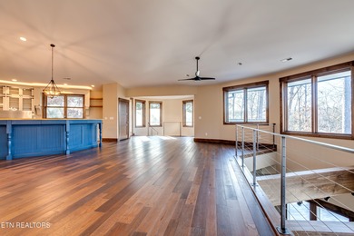 SELLER WILL ENTERTAIN ALL REASONABLE OFFERS. LAKEFRONT LUXURY - photo 19