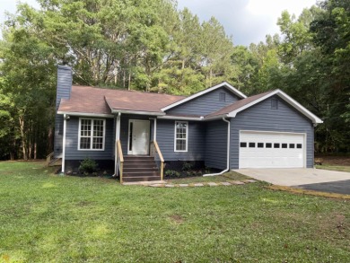 You must see this newly renovated three bedroom with 2 bath home - Lake Home For Sale in Jackson, Georgia
