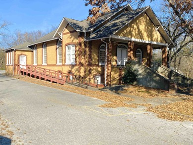 White River Home For Sale in Calico Rock Arkansas