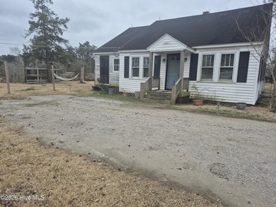 Cute inside-- two bed, two bath - vacation-type home. Recently - photo 1