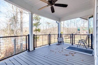 SELLER WILL ENTERTAIN ALL REASONABLE OFFERS. LAKEFRONT LUXURY - photo 37
