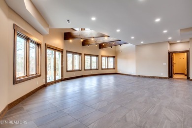 SELLER WILL ENTERTAIN ALL REASONABLE OFFERS. LAKEFRONT LUXURY - photo 44