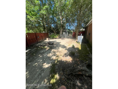 916 E Birch Dr in Gulfport offers the opportunity to create - photo 6