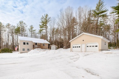 Porter Lake Home For Sale in New Vineyard Maine