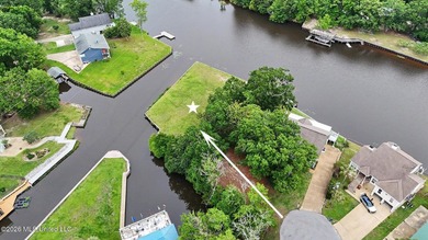 This impressive riverfront lot occupies a large peninsula - photo 6