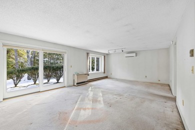 Enjoy exceptional privacy in this expandable Oakwood Lane - photo 9