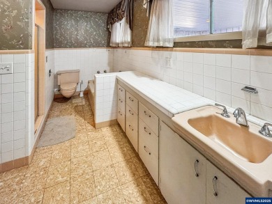 Accepted Offer with Contingencies. Seller is open to creative