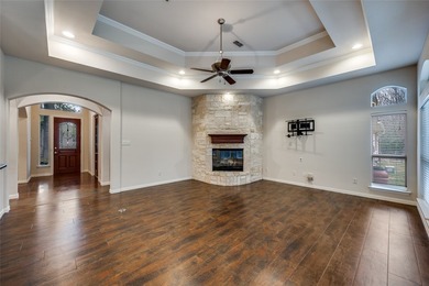 Custom, one-story, 5 bed, 3bath home on an acre of wooded land - photo 8