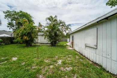 Outstanding Development Opportunity on an Essentially Double Lot - photo 8