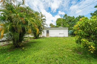 Outstanding Development Opportunity on an Essentially Double Lot - photo 9