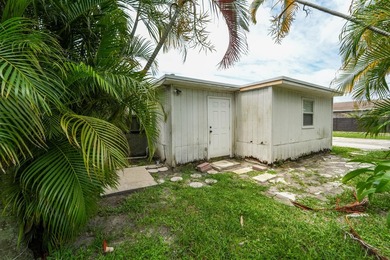 Outstanding Development Opportunity on an Essentially Double Lot - photo 10