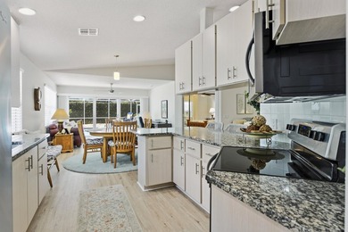 Beautifully updated and impeccably maintained 2-bedroom, 2-bath - photo 8