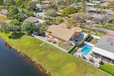 (private lake, pond, coastal) Home For Sale in Plantation Florida
