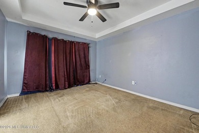 Adorable 3br/2ba home located in the Fairfield subdivision and - photo 10