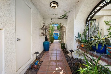 Muy caliente! This gorgeous home will convince you that you are - photo 5