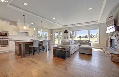 Custom home with something for everyone. As you enter the gated - photo 10
