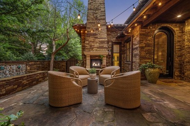 Beautifully appointed custom home on coveted King Fisher in the - photo 2