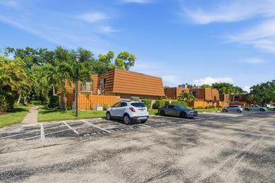 Discover this charming 2-bedroom, 2.5-bathroom condominium - photo 3