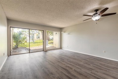 Virtually Staged. New Price! Don't miss out! This 2-bedroom, 2 - photo 9