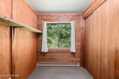 Nestled along the scenic Spokane River in Coeur d'Alene, this - photo 15