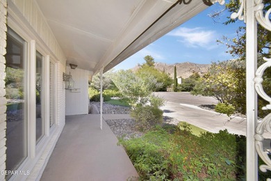 A rare opportunity to own a classic Coronado Country Club estate - photo 16