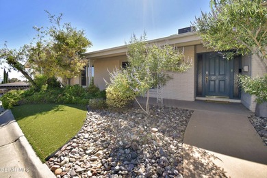 A rare opportunity to own a classic Coronado Country Club estate - photo 17