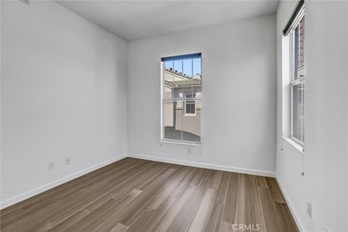 Bright & Modern 2-Bed, 2-Bath townhome in San Diego! Welcome to - photo 21