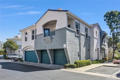 Bright & Modern 2-Bed, 2-Bath townhome in San Diego! Welcome to - photo 28