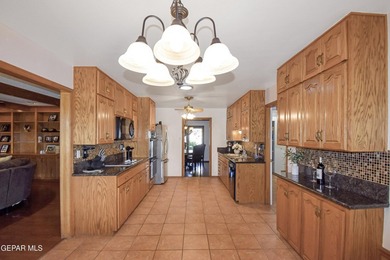 A rare opportunity to own a classic Coronado Country Club estate - photo 31