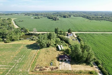 Escape to the peace and privacy of the countryside with this - photo 38