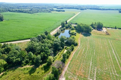 Escape to the peace and privacy of the countryside with this - photo 39