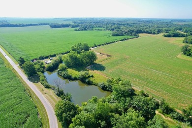 Escape to the peace and privacy of the countryside with this - photo 43