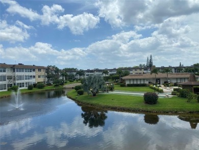 Lake Condo For Sale in Lauderdale Lakes, Florida