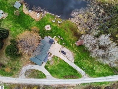 Nestled on the canal of beautiful Stylus Lake, this stunning - photo 22