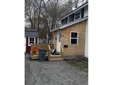 13047 - Well-maintained 2-unit apartment building offering an - photo 6
