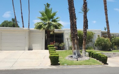 Most uniquely remodeled and decorated condo in the famous - photo 1
