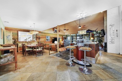 Most uniquely remodeled and decorated condo in the famous - photo 5