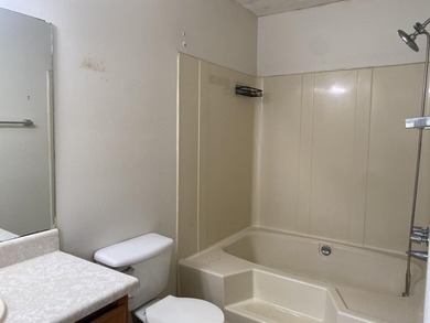 Bring your vision to this true fixer-upper in the established - photo 20
