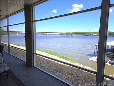 Host the ultimate lake weekend in this stunning ground-floor - photo 34