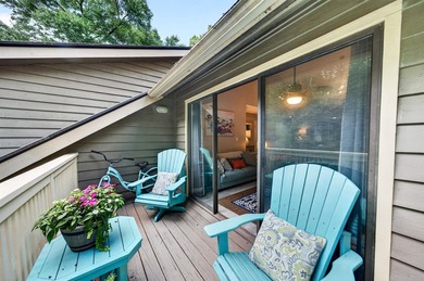 Welcome to your dream coastal retreat in Richmond Park at the - photo 38