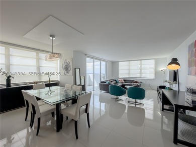 Little Maule Lake Condo For Sale in Aventura Florida