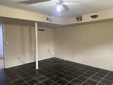 Bring your vision to this true fixer-upper in the established - photo 44