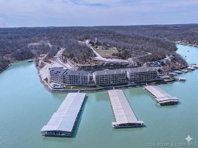 Host the ultimate lake weekend in this stunning ground-floor - photo 50