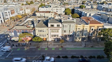 Ideally located near the University of San Francisco and the - photo 1