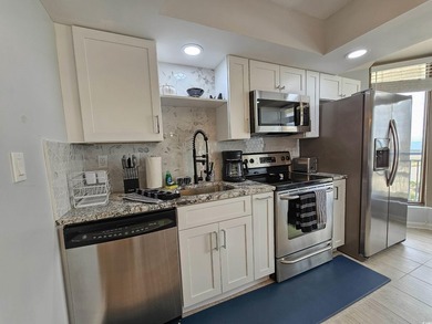 LUXURY ON A LOW FLOOR! This residence was completely remodeled - photo 14