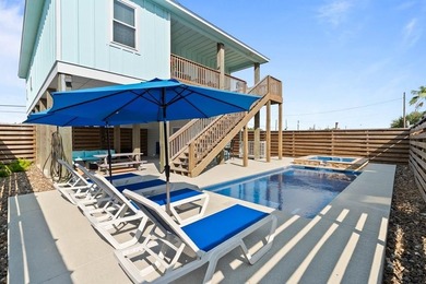 Fully Furnished & Ready for Fun! This ideally located retreat is - photo 1