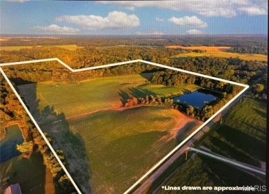 Lake Acreage For Sale in Coulterville, Illinois