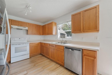 Welcome to 115 Walnut Crest Run, a spacious, sun-drenched - photo 6