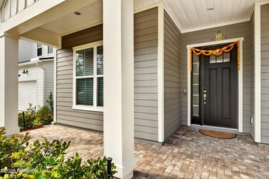 Luxury, Lifestyle & Location! Welcome to this beautifully - photo 3