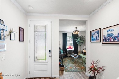 **Discover Your Dream Home in a prime location! ** Welcome to a - photo 3